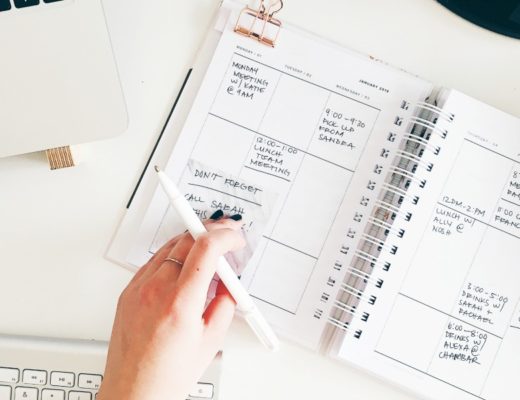 Plan a Productive Month: How I Organize My Time to GET STUFF DONE