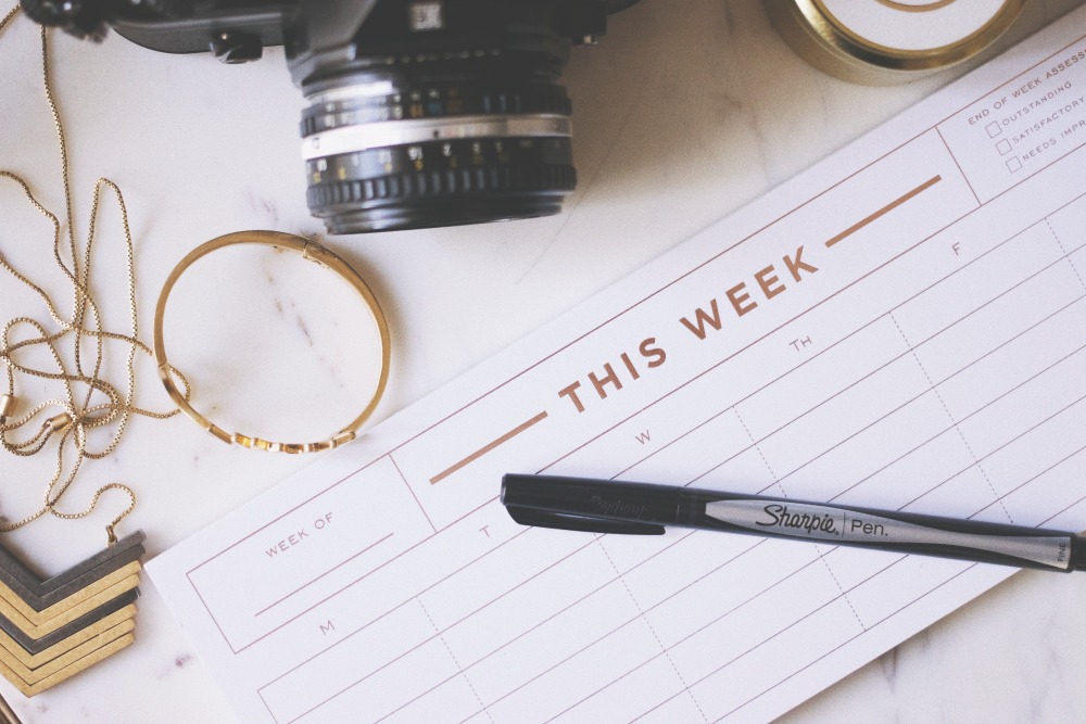 Plan a Productive Month: How I Organize My Time to GET STUFF DONE