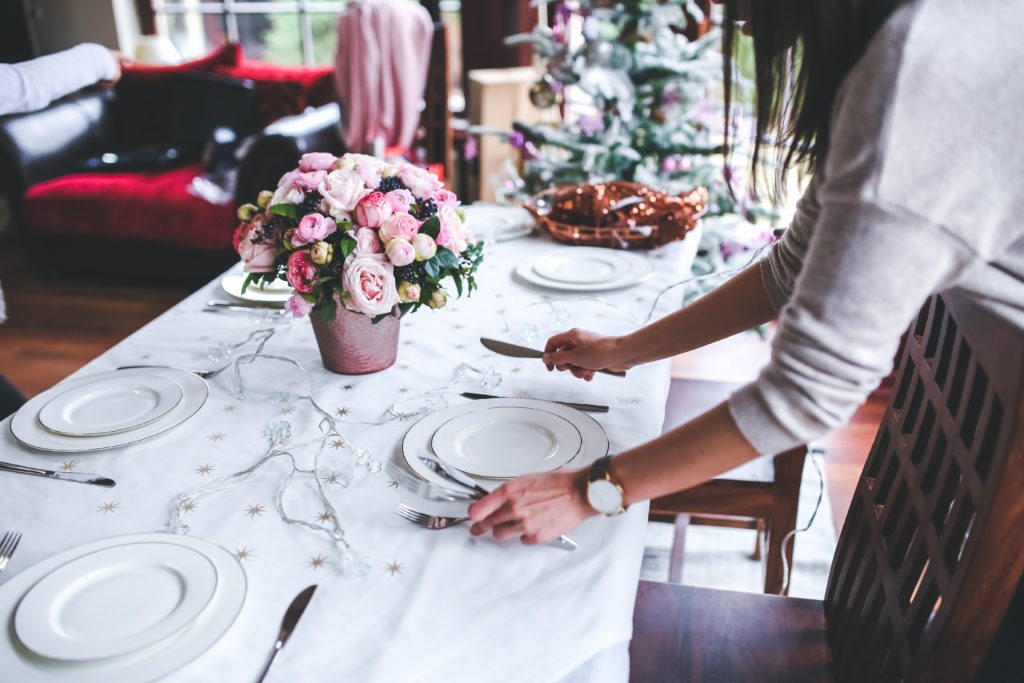 3 Ways to Avoid Holiday Burnout + Actually Enjoy Family Gatherings (Even if You Dread Them)